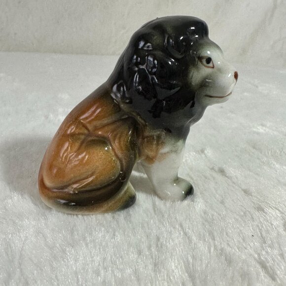 Vintage Ceramic Lion Figurine - 3" Tall  Your Regal Roar-Some Desk Buddy - Picture 2 of 8